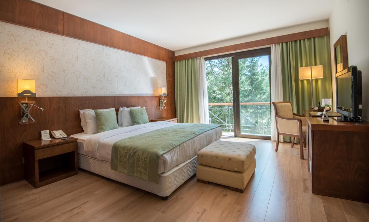 Korineum Golf & Beach Resort Agios Georgios  Exterior photo