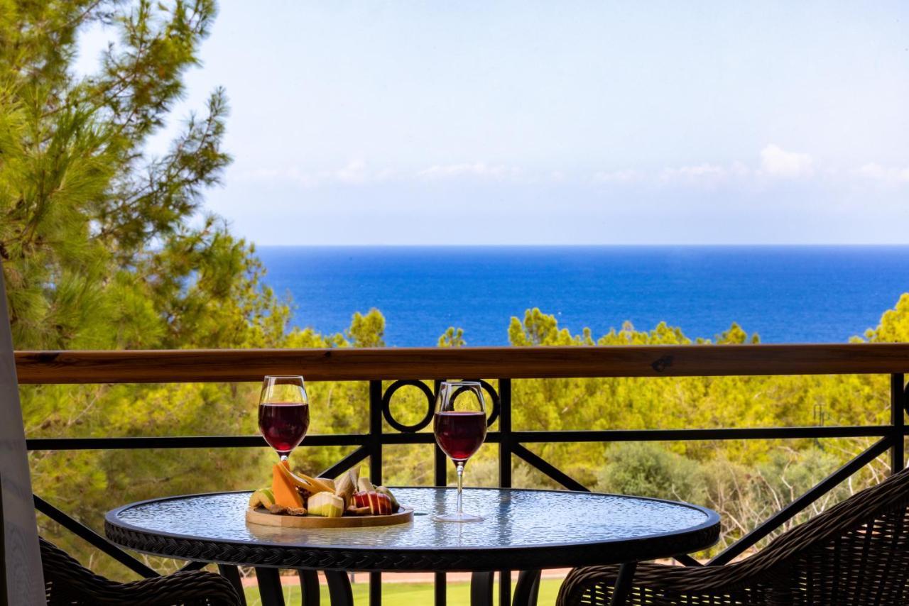 Korineum Golf & Beach Resort Agios Georgios  Exterior photo